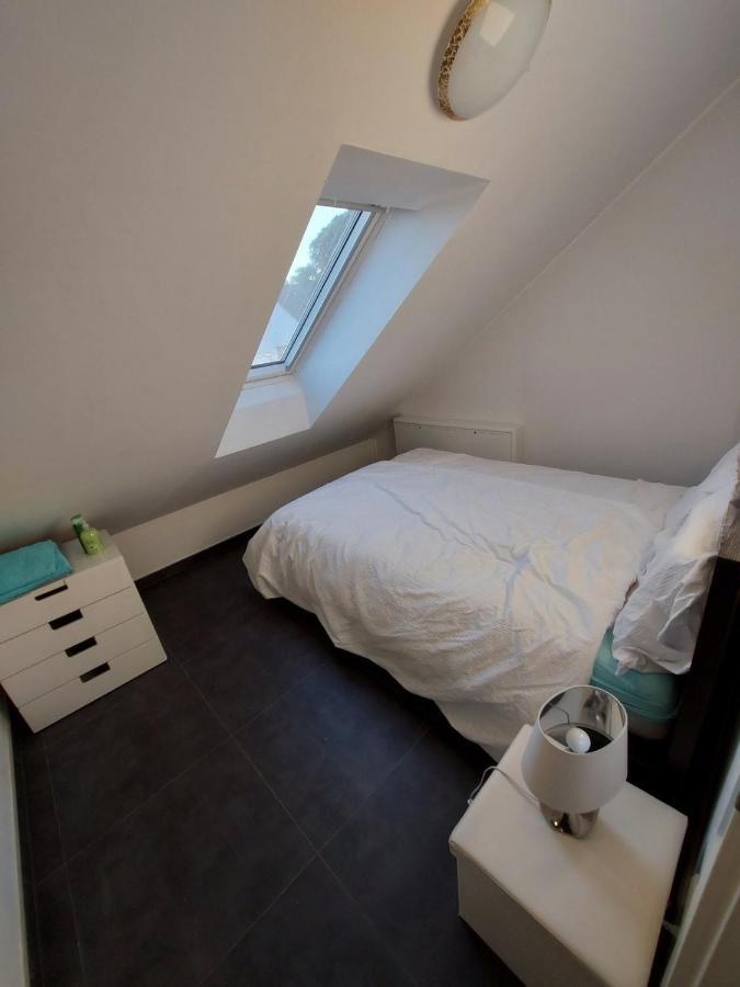 Comfortable Room With Double Bed Vichten Esterno foto